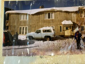 Visit to Pete’s place where the heat don’t work well back around 1990?